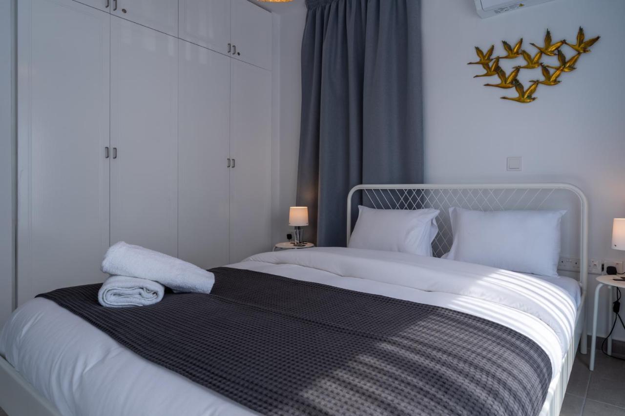Odyssey - Captivating 2-Bedroom Retreat In Larnaca Exteriér fotografie