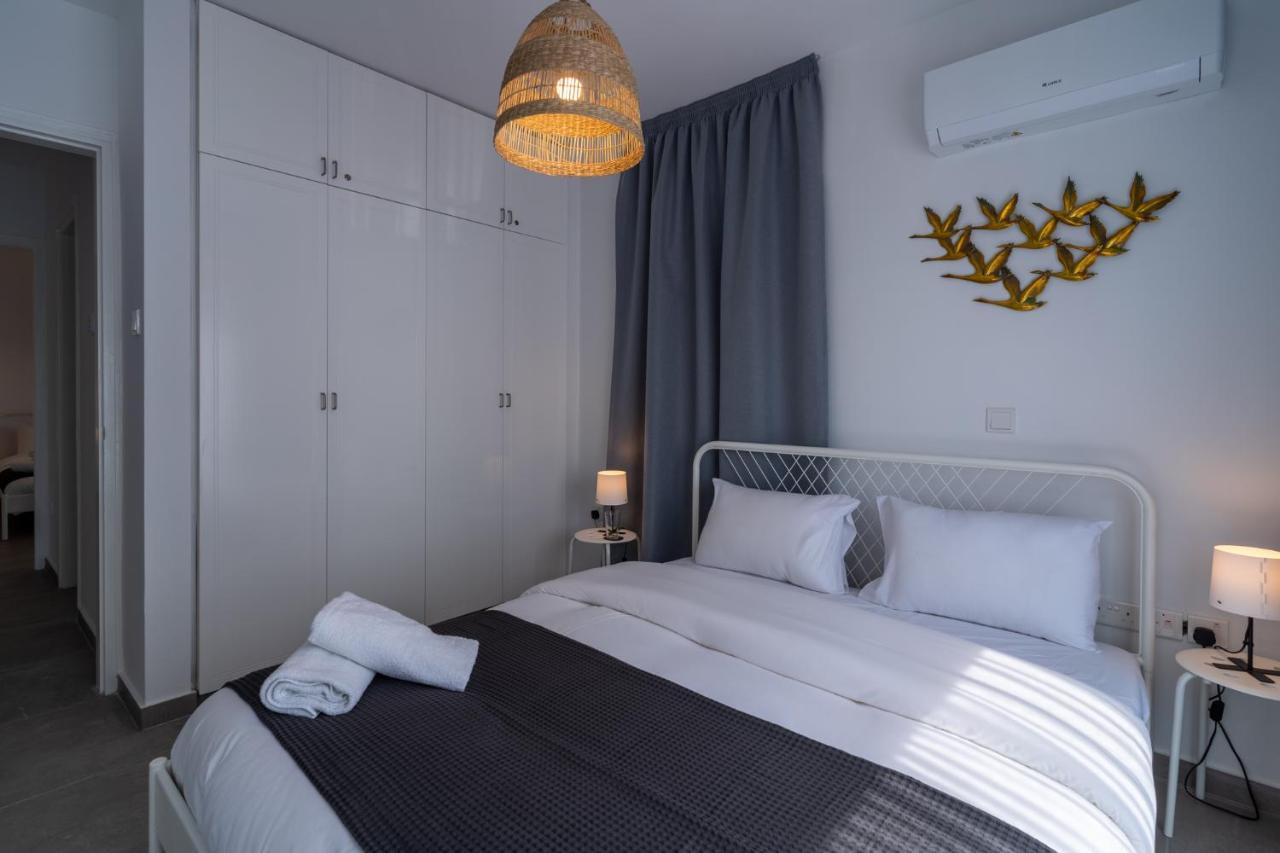 Odyssey - Captivating 2-Bedroom Retreat In Larnaca Exteriér fotografie